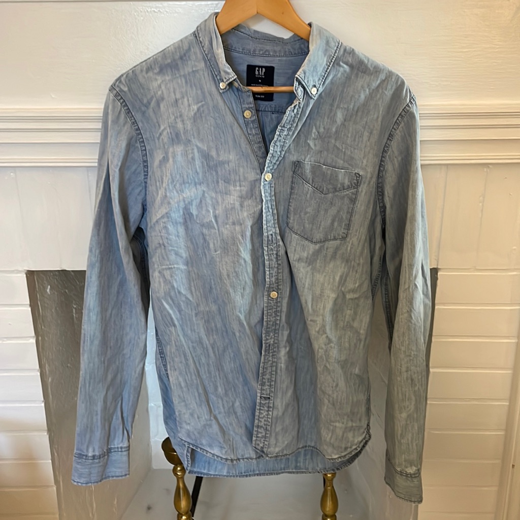 Gap Chambray Button Down